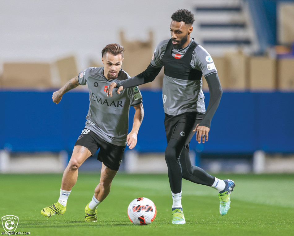 دياز أمام اللاتينيين..
الفوز يغيب 6 مرات