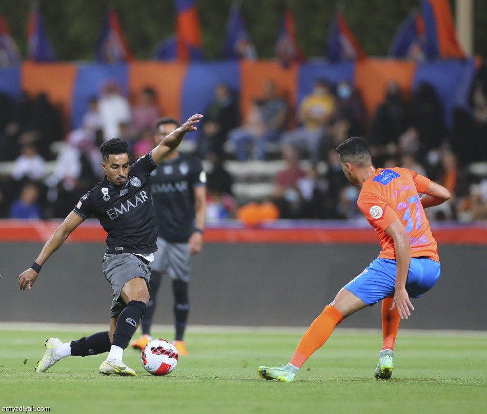 الفيحاء يسقط الهلال.. ويقلل حظوظه في اللقب