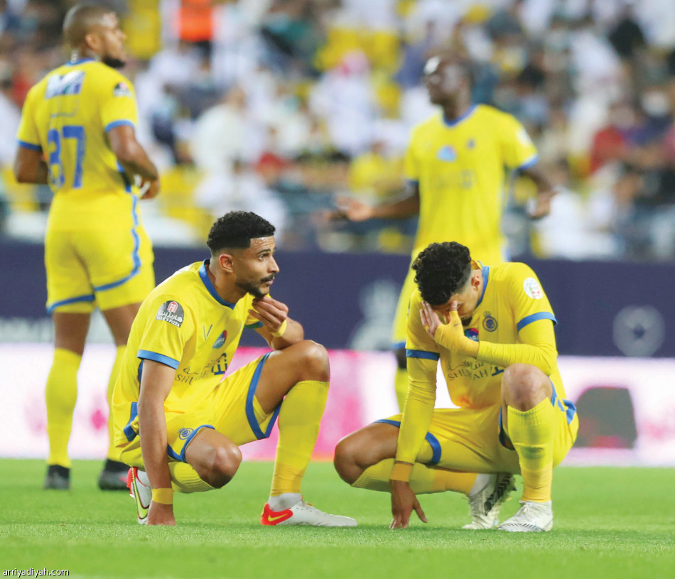 بـ 3 انتصارات و11 نقطة..
دياز سيد الديربيات