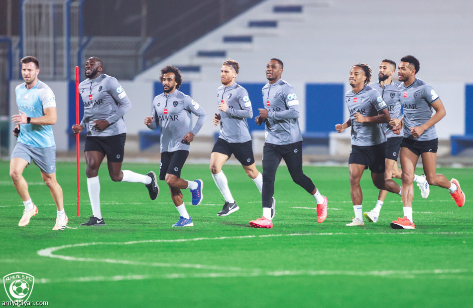 ربع النهائي..
دياز يتفوق بـ 7