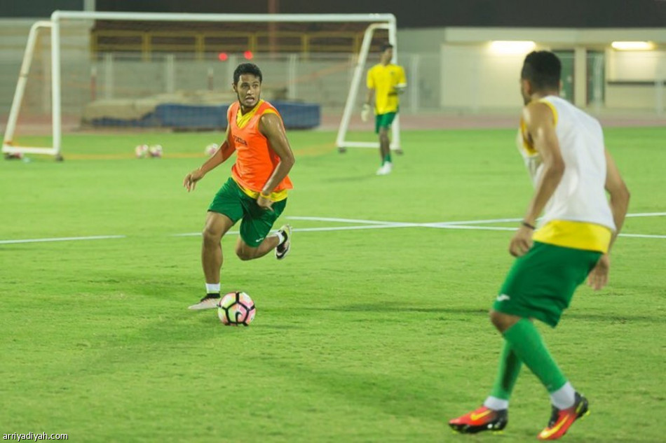 قبل نهائي كاس الأبطال : المواقف تجبر الجماهير على سيارات الأجرة