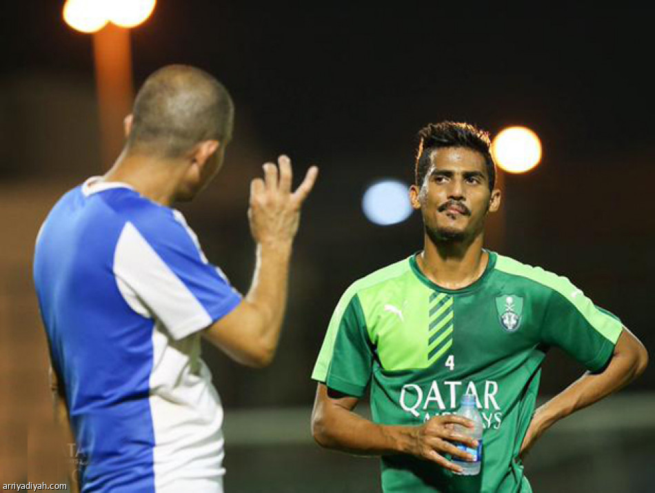 نجوم العالم المسلمين في كرة القدم يشاركون في مباراة خيرية