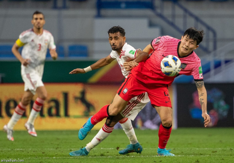 الإمارات تتأهل لمواجهة أستراليا في الملحق