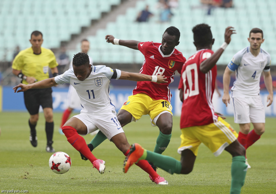 إنجلترا تتعثر أمام غينيا في مونديال الشباب