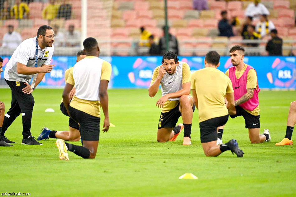 المرة الأولى..
الاتحاد يكسب بالأربعة